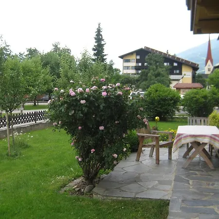Frühstückspension Haus Christl Uderns