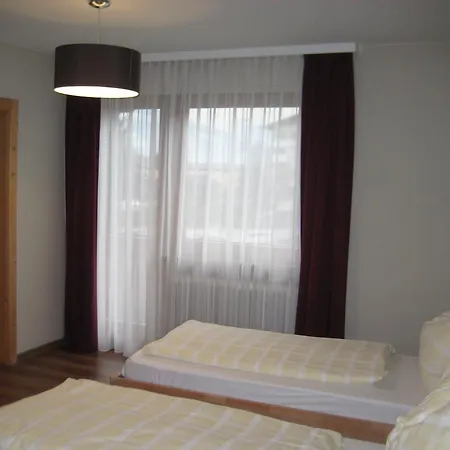 Haus Christl 2* Uderns